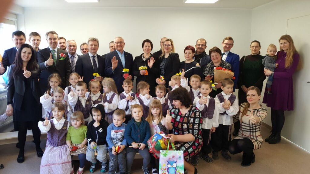Ikimokyklinių grupių atidarymo šventė Kulių gimnazijoje (papildyta, nuotraukos)