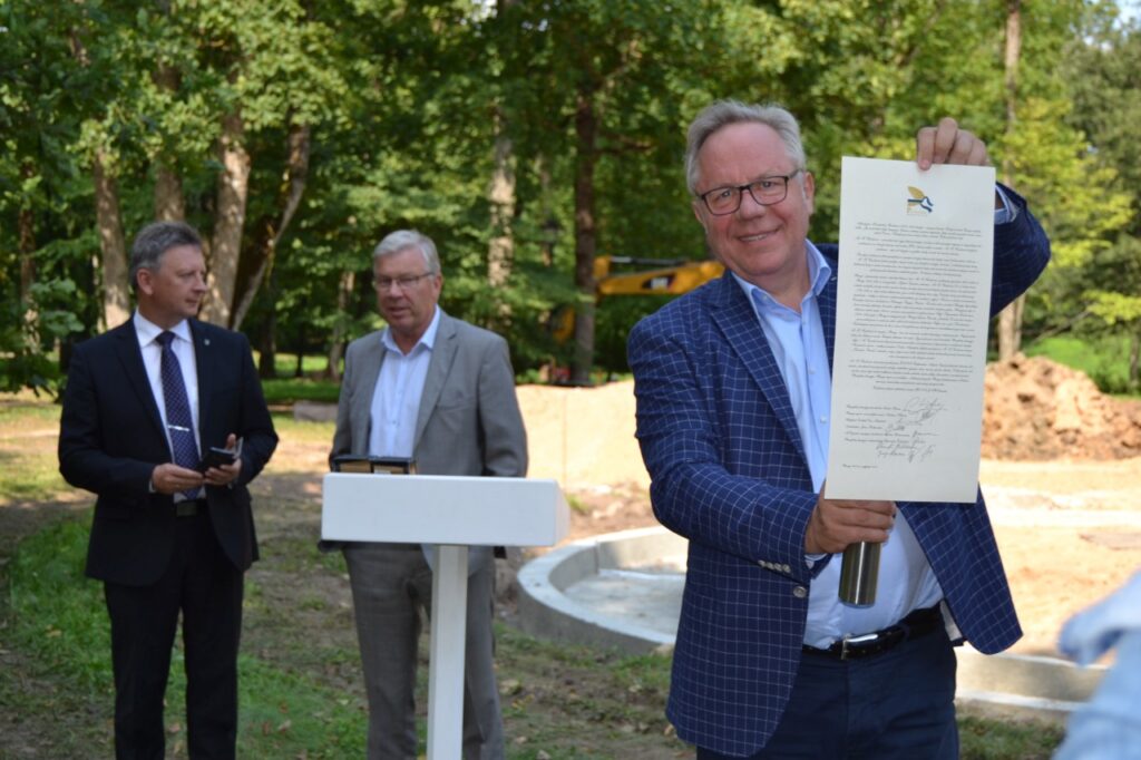 Plungėje greitai iškils paminklas kūrėjui, kuris garsina Lietuvą visame pasaulyje