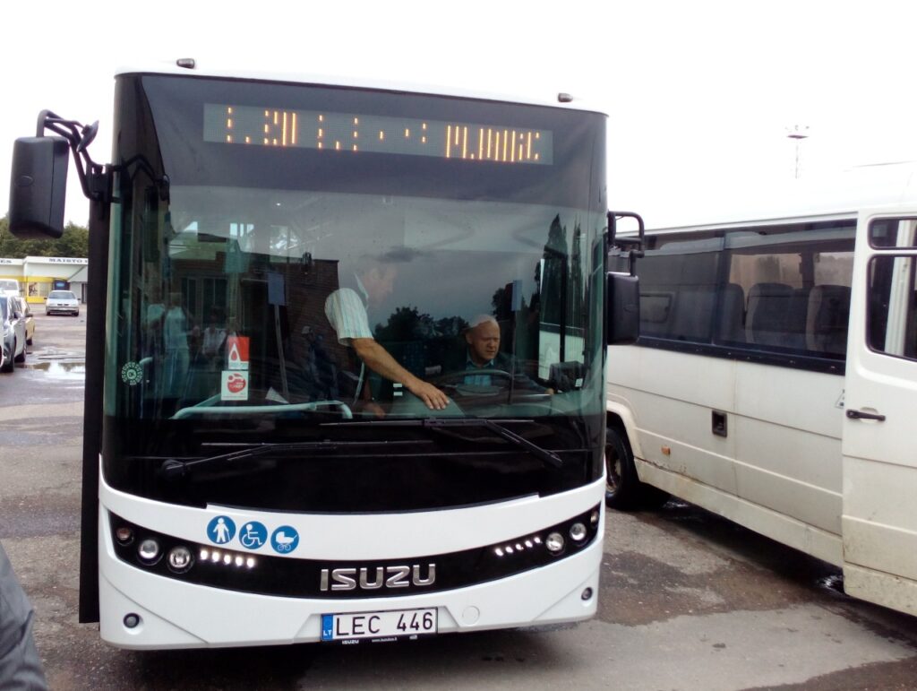 Plungiškiams – dar vienas autobusas „Isuzu Novo Citi“