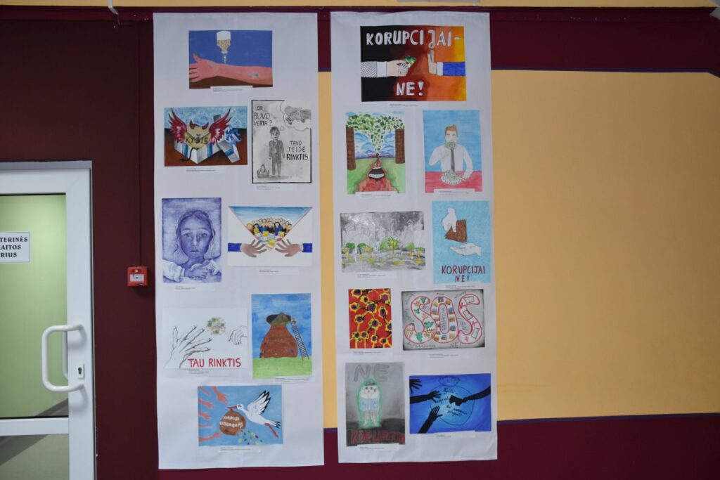 Plungės rajono savivaldybės mokyklų mokinių piešinių konkursas Tarptautinei antikorupcijos dienai paminėti