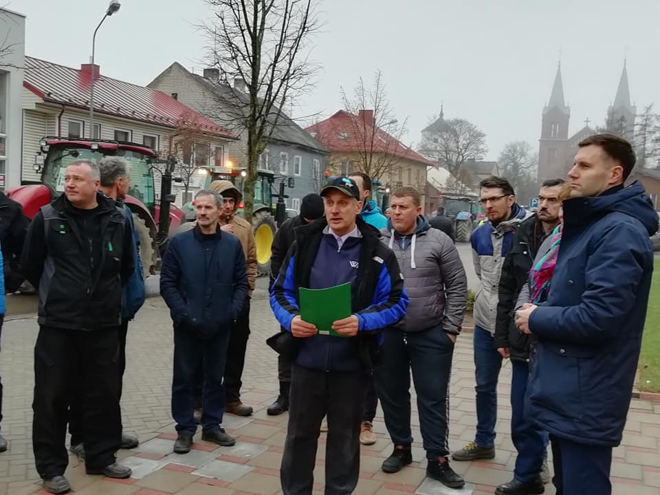 Šªkininkai perdavė Savivaldybės administracijos direktoriui raštą, adresuotą Seimui ir Vyriausybei