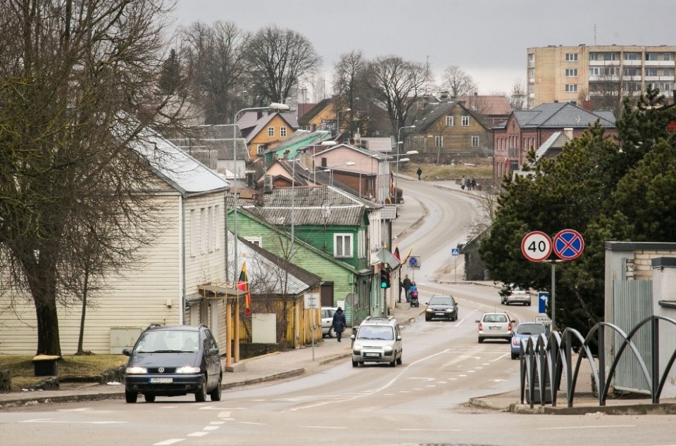 Plungė 2017-03 J. Tumo - Vaižganto gatvė