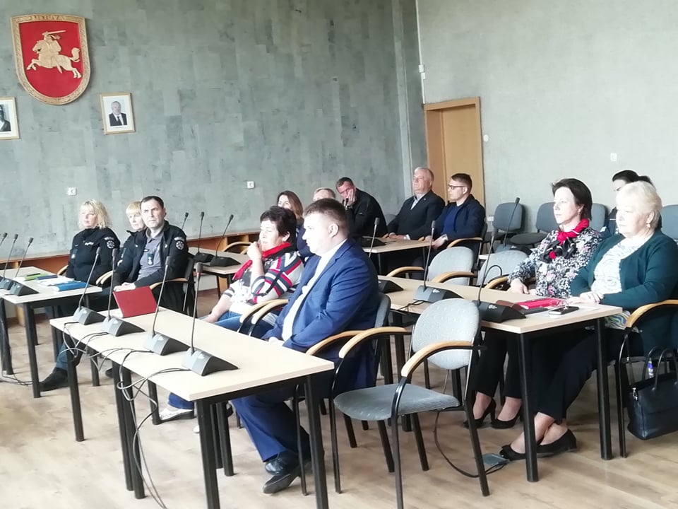 2022-05-19 Klaipėdos VPK viršininkas A. Motuzas susitiko su Plungės rajono savivaldybės vadovais, administracijos darbuotojais ir seniūnais