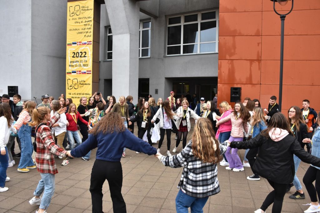 XII tarptautinis jaunimo teatrų festivalis-kūrybinė laboratorija „Mažoji Melpomenė“ 2022-05-11-16