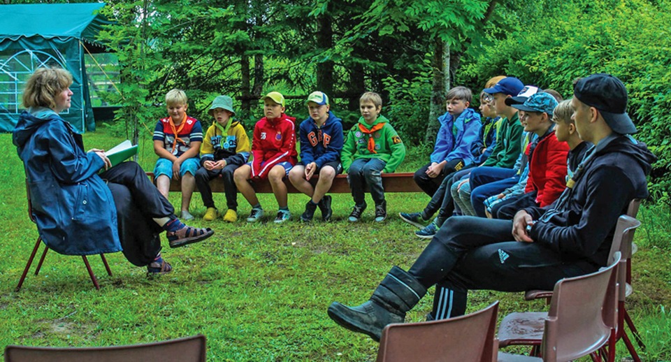2022-07-9-16 Skautų stovykla ne skautams „Miško burtai“