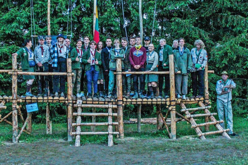 2022-07-9-16 Skautų stovykla ne skautams „Miško burtai“
