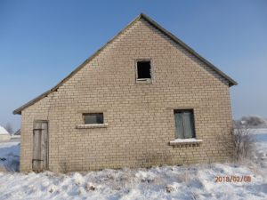 Tvartas. Alyvų g., Aleksandravo k., Šateikių sen., Plungės raj.