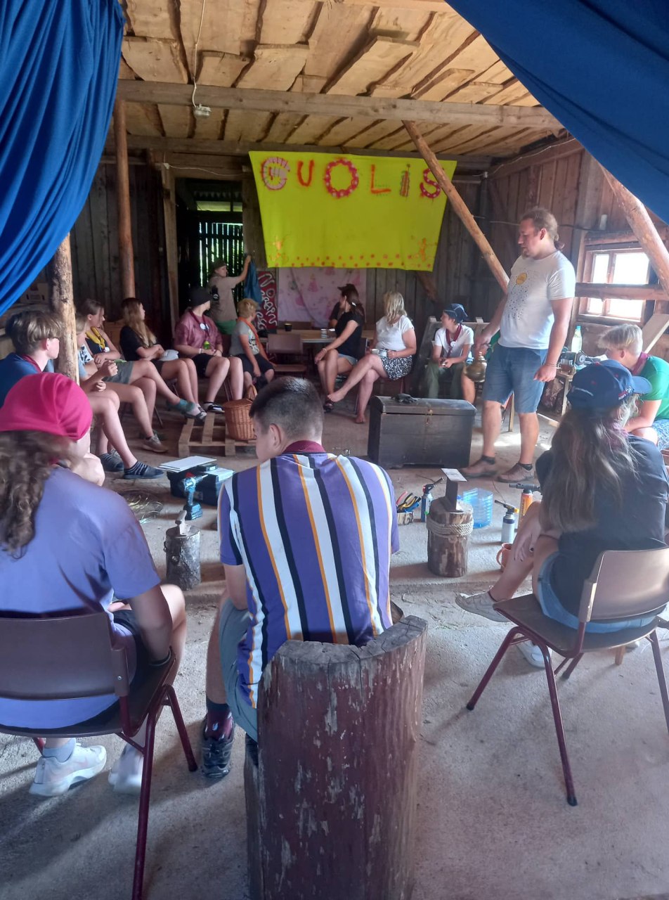 2022-08_14-20 Paskutinioji šią vasarą Plungės Gondingos tunto stovykla „Smilga“, skirta skautams nuo 14 metų