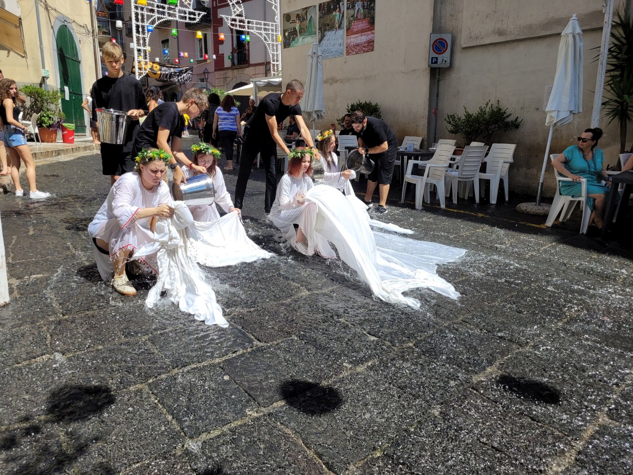 Saula, Teatrinis projektas „Kick the Covid“, Salerno regionas Italijoje. 2022-08-18-26