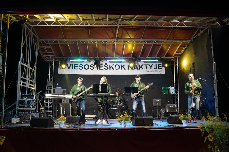2022-09-02 Šviesos ieškok naktyje
