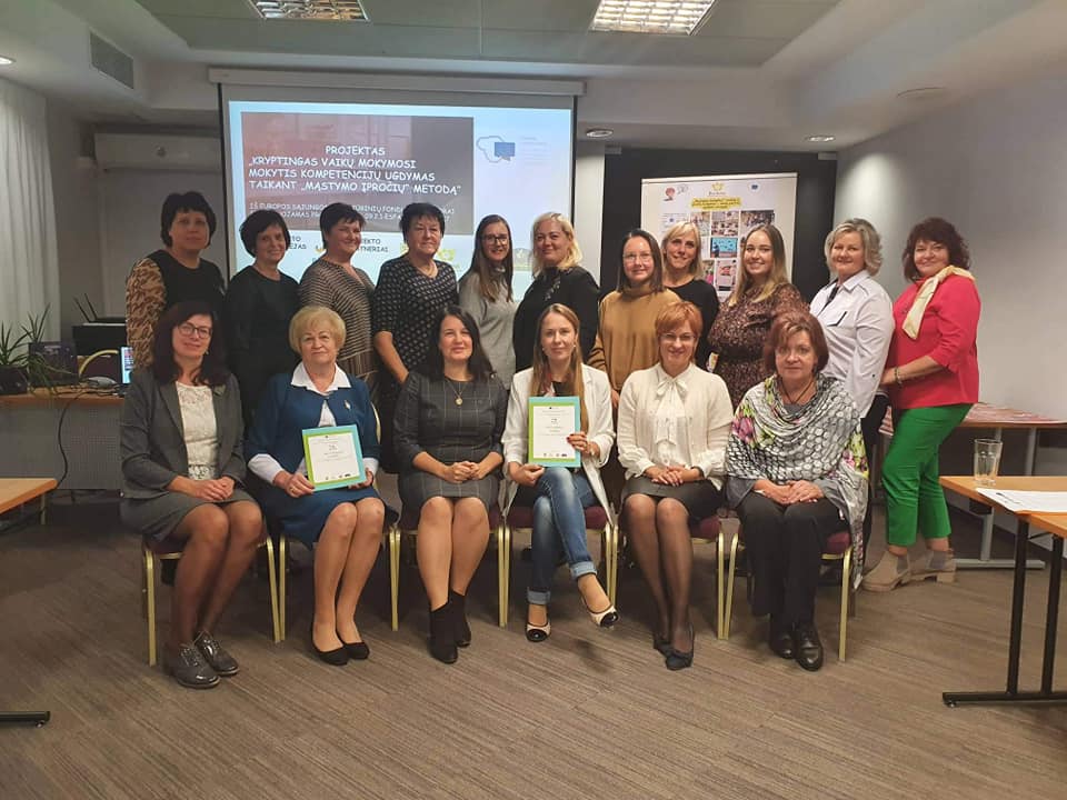 Projekto "Kryptingas vaikų mokymosi mokytis kompetencijų ugdymas taikant "Mąstymo įpročių" metodą" baigiamasis renginys 2022-09-16-17