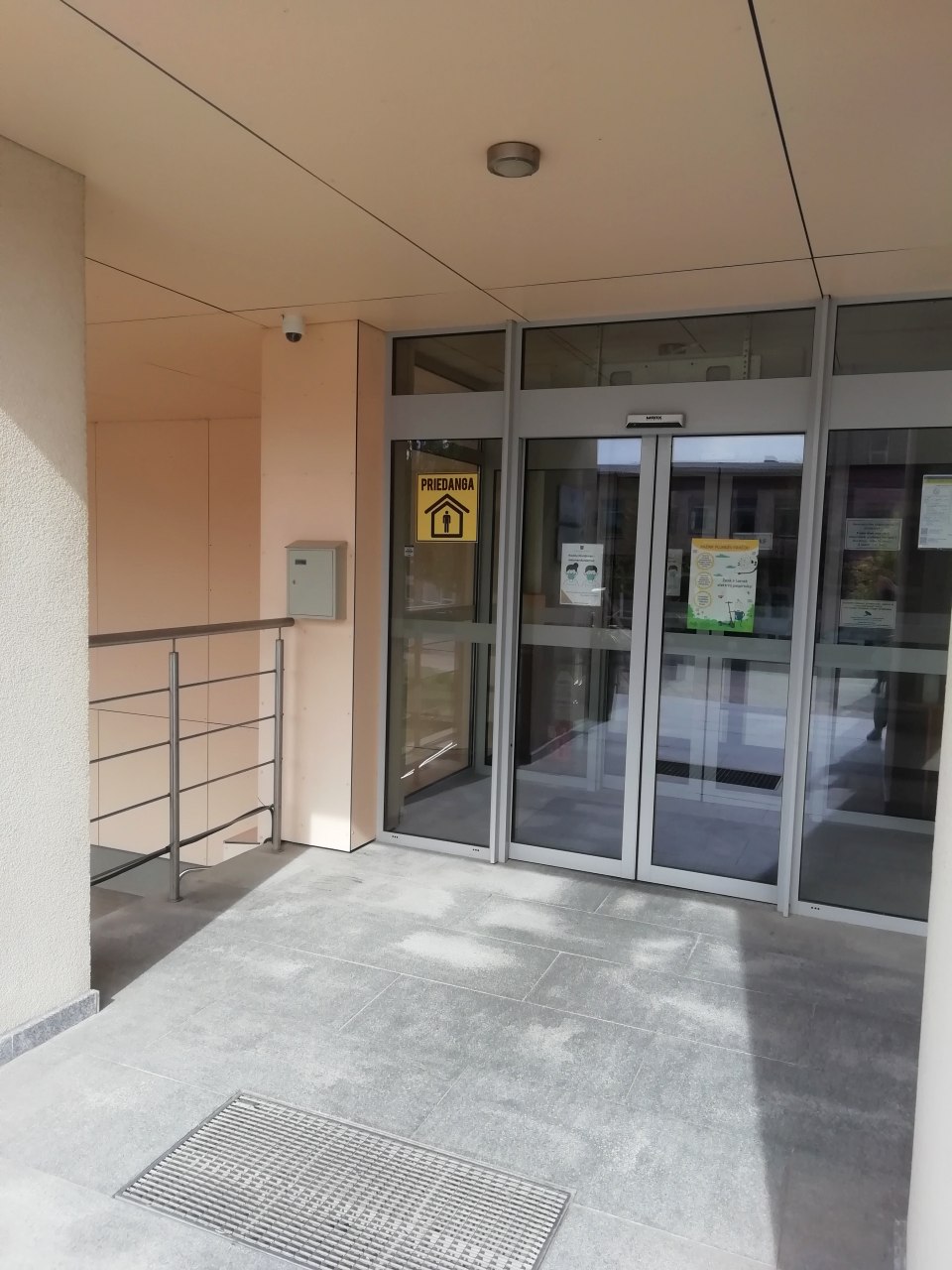 Specialiuoju priedangos ženklu pažymėta 12 rajono statinių