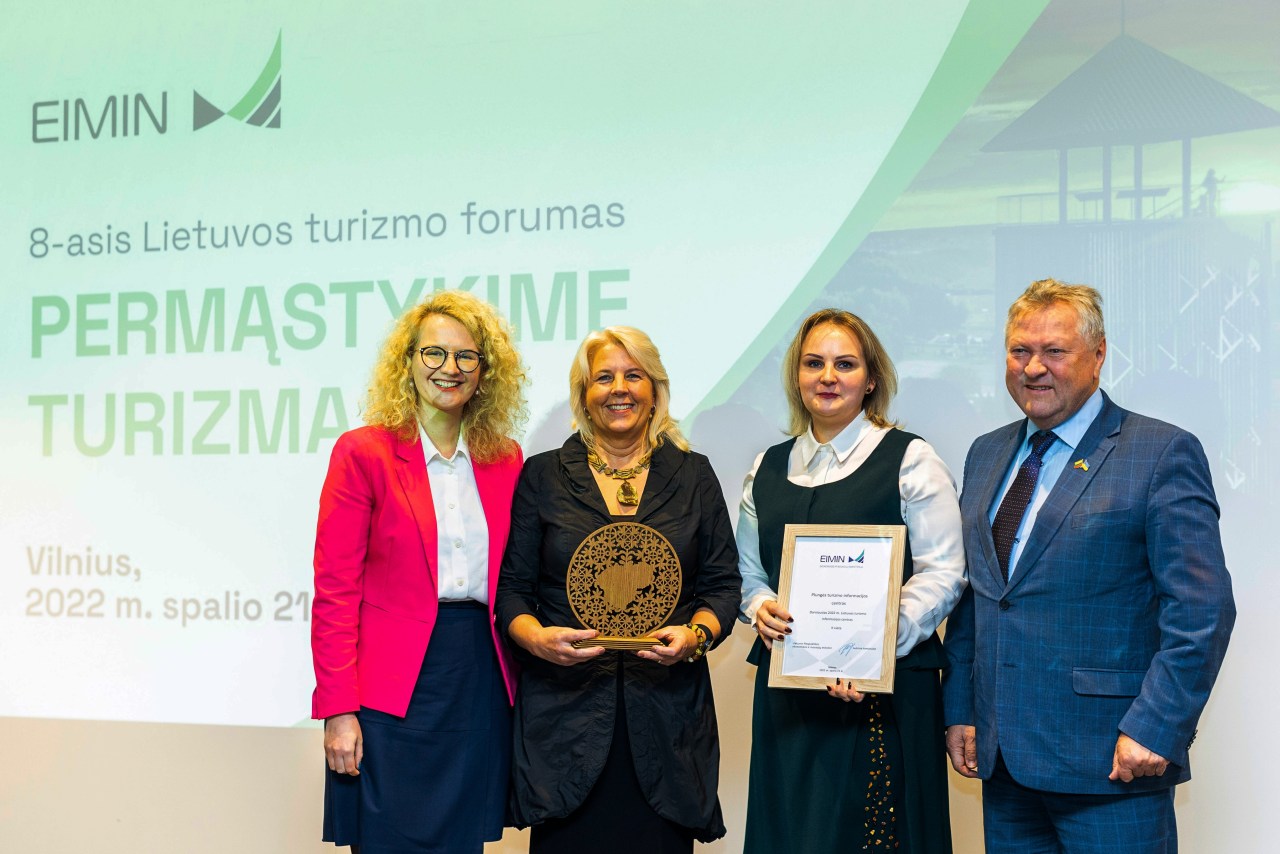 2022-10 Plungės turizmo informacijos centras – vienas iš apdovanotų darniausių 2022 m. Lietuvos turizmo informacijos centrų