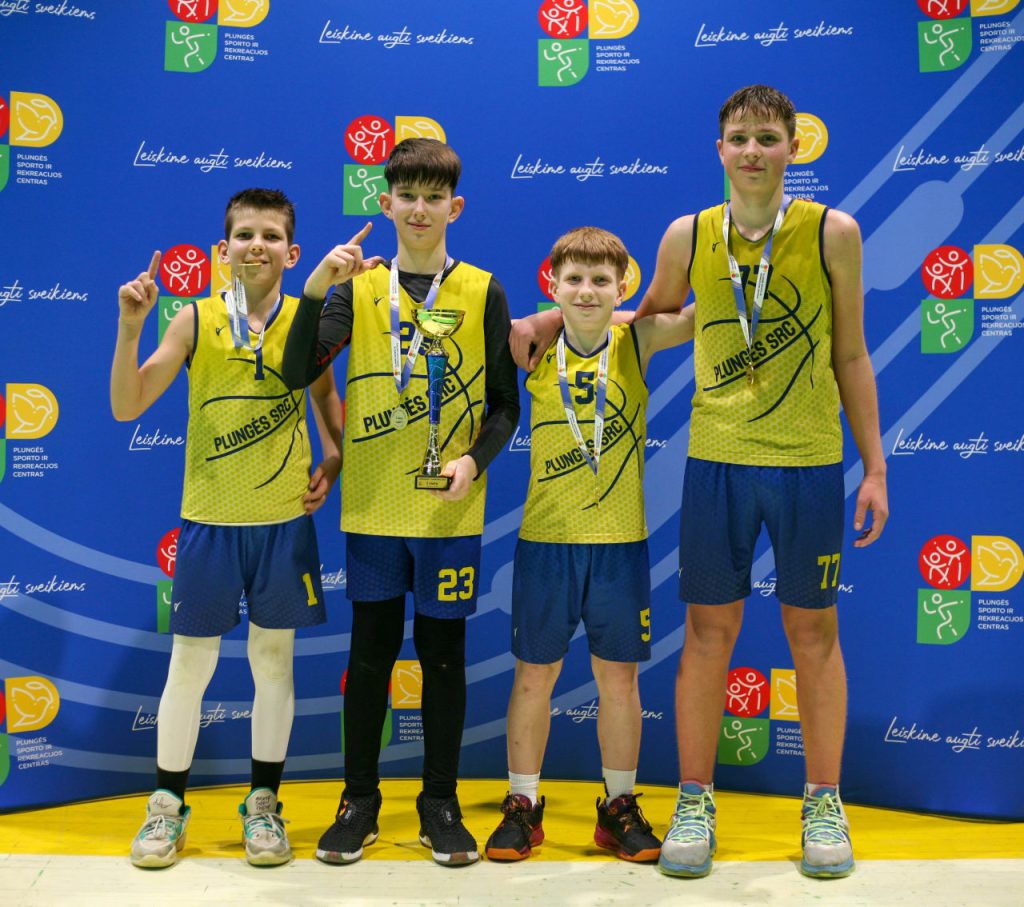 Krepšinio 3x3 turnyras Valstybės atkūrimo dienai paminėti, Plungės „Liūtų“ komanda (Nojus Daukša, Jokūbas Šilinskas, Kipras Puidokas ir Rojus Banys)