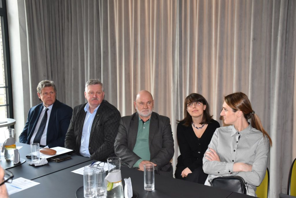 2023-04-28 Diskusija „Žaliosios savivaldybės – mitas ar realybė?“