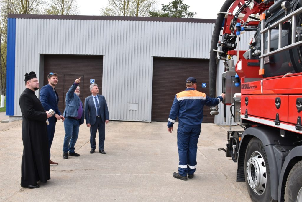 2023-04 „Plungės vandenys“, hidrodinaminis dumbliasiurbis automobilis „MAN“