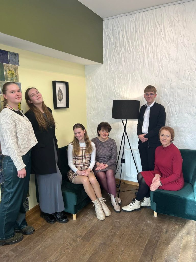 Lietuvių kalbos dienų renginiai Plungės „Saulės“ gimnazijoje. Meninio skaitymo konkursas, skirtas Lietuvių kalbos dienoms. Vasario 2 d.
