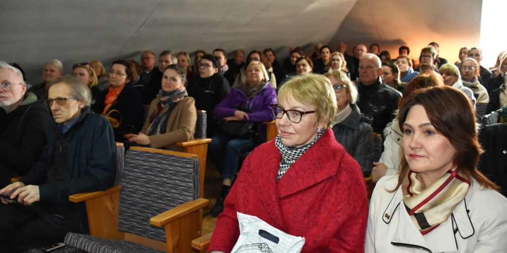 Susitikimų ciklas „Plungės istorijos“. 2023-04-28 paskaita-ekskursija apie tarpukario laikų nusikaltimus Plungėje