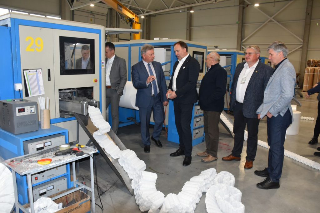 2023-05-16 Plungės pramonininkų sąjungos ir Plungės rajono savivaldybės atstovų susitikimas