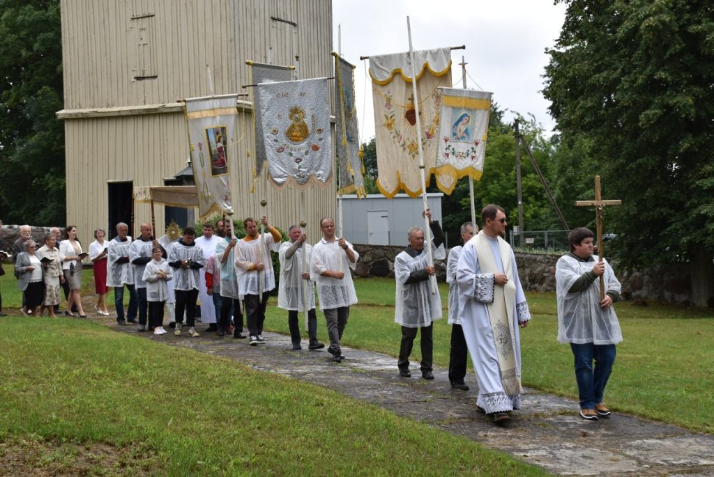 2023-07-30 Šv. Onos atlaidai Kantaučių Švč. Mergelės Marijos Nekaltojo Prasidėjimo bažnyčioje