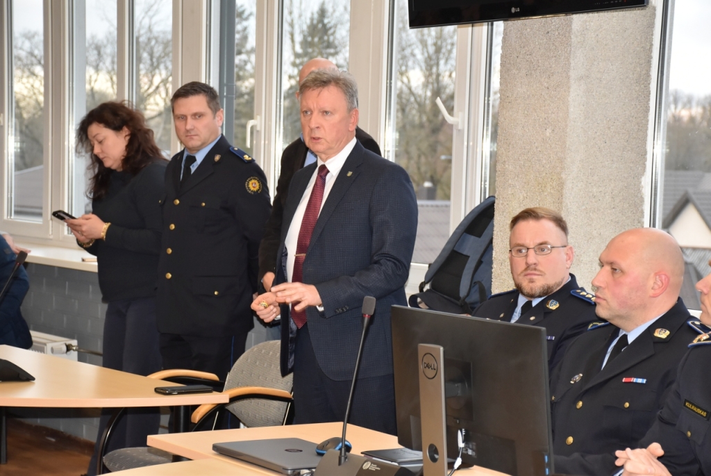 Savivaldybės meras Audrius Klišonis ir Lietuvos kalėjimų tarnybos atstovai