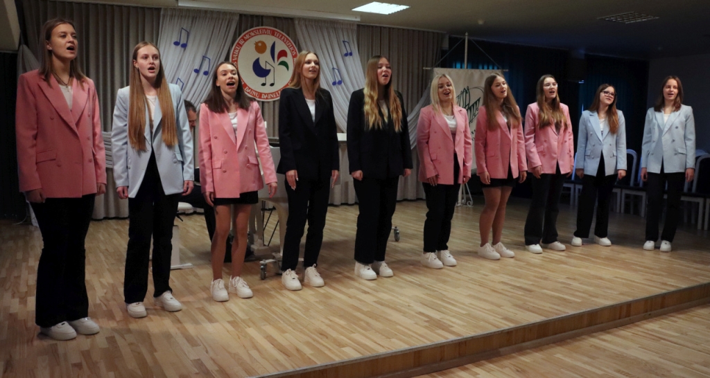 Vokalinė grupė „Drugelis"