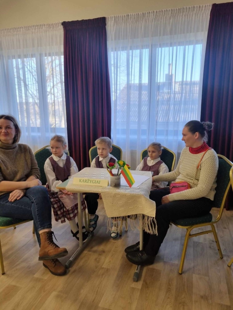 2024-03-07 Popietė – viktorina „Mano miestelis – dalis Lietuvos“ Alsėdžių kultūros centre, Renginio akimirka