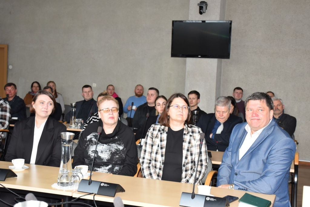Informacija pasidalijo Valstybinės mokesčių inspekcijos ir Užimtumo tarnybos atstovai