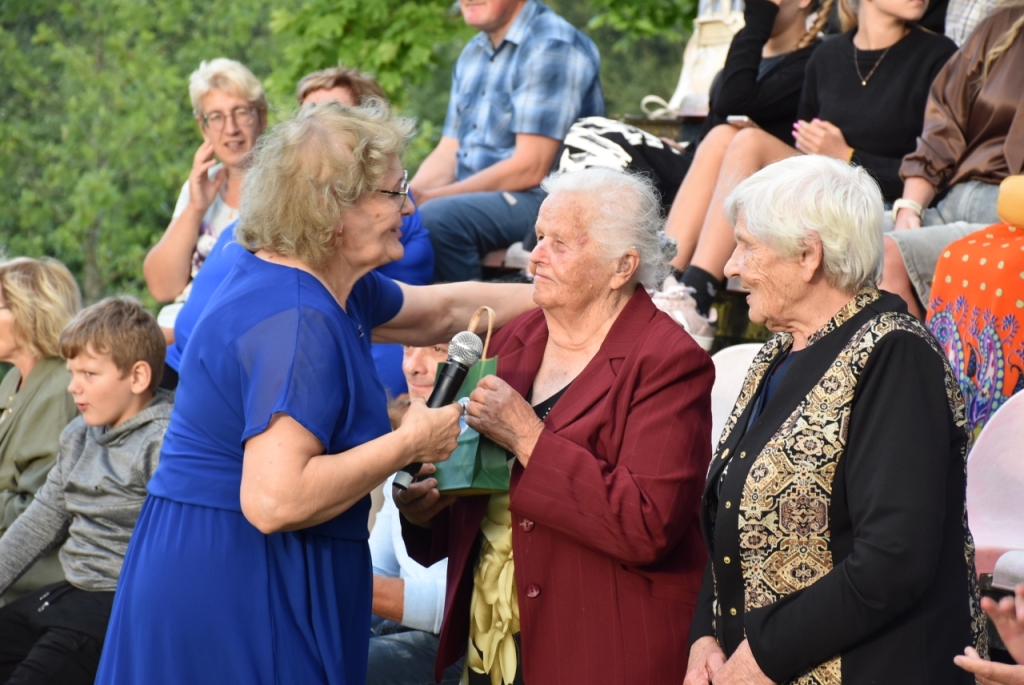 Rima Jokubauskienė dėkojo vyriausioms savo pagalbininkėms