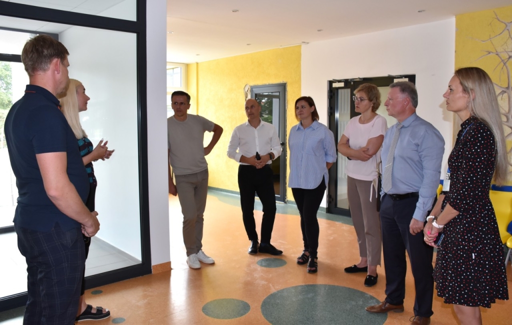 Pristatytas ir kitas projektas, kurio lėšomis bus atnaujintos likusios netvarkytos patalpos