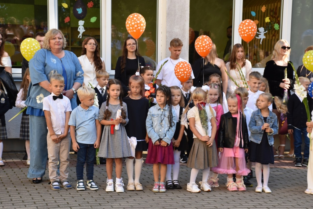 Žemaičių Kalvarijoje į šventę įsiliejo ir darželinukai