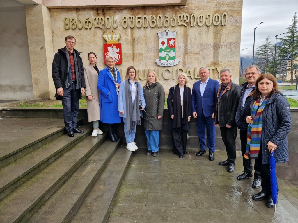 Prie Kvarelio savivaldybės