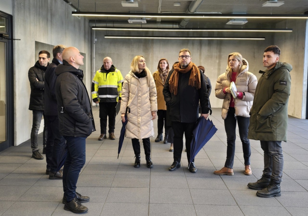 Darbų perdavimas ir patalpų apžiūra. Savivaldybės atstovai