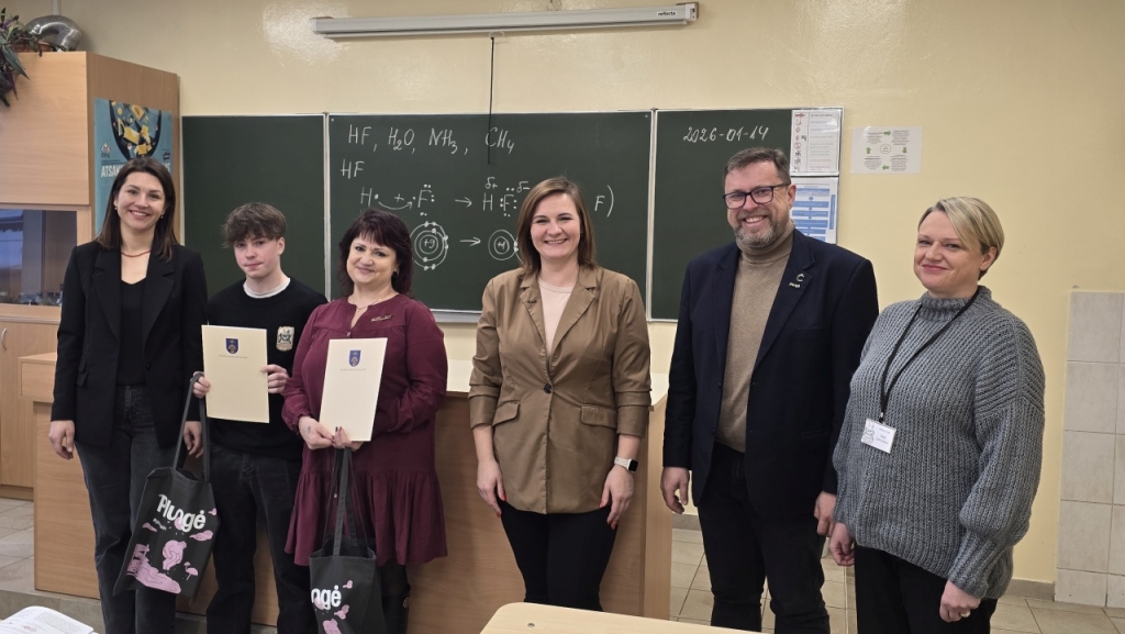 Mantas Kazlauskis ir mokytoja Rita Riaukienė