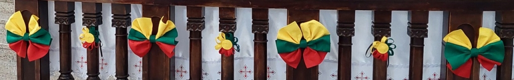 Trispalviai paruošimai Plungės bažnyčioje