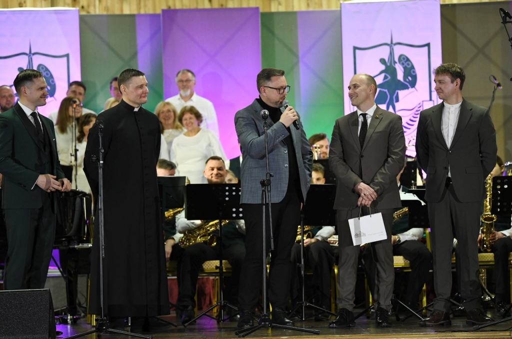 Iš kairės: Linas Senkus, Klemensas Jeraminas, Žydrūnas Purauskis, Dalius Pečiulis, Gintautas Rimeikis