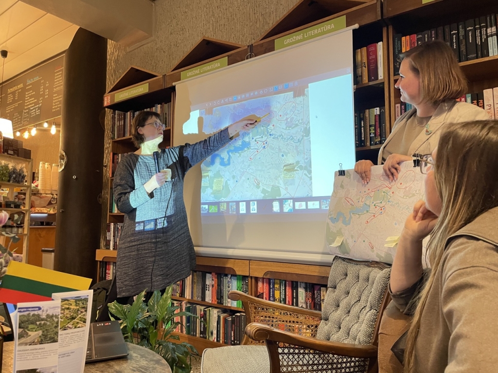 Susitikimo akimirka, plano atvaizdavimas ekrane